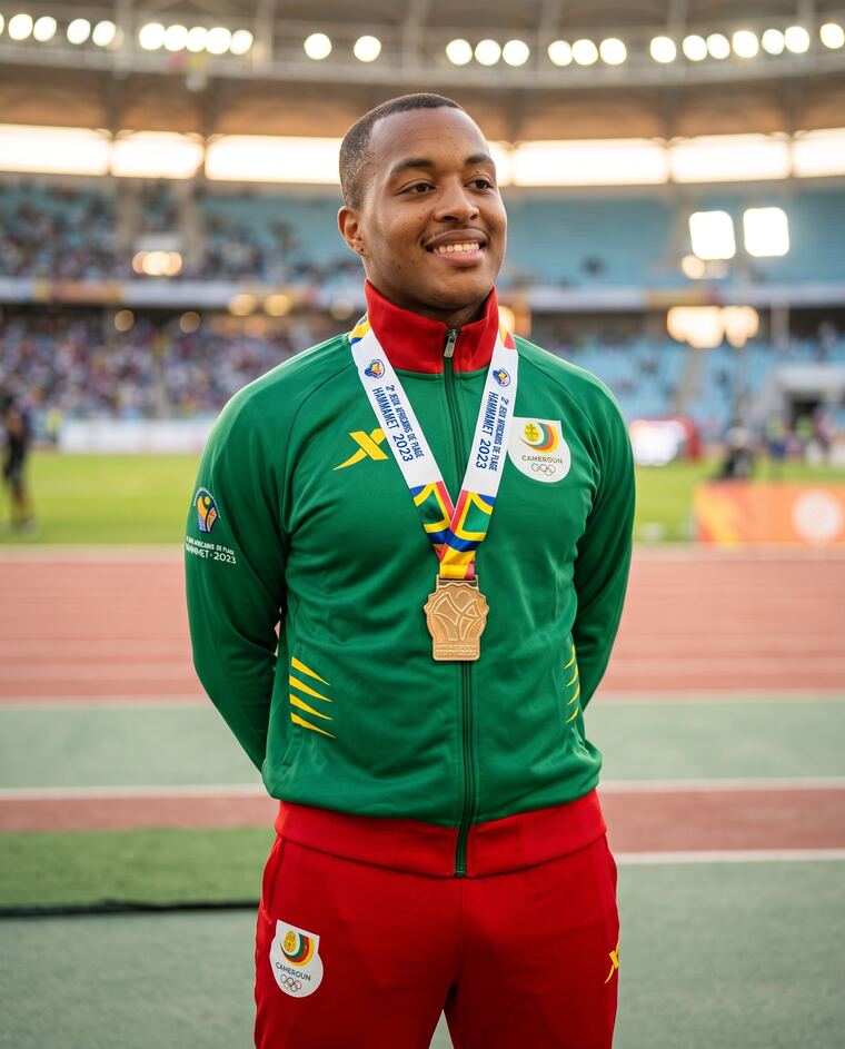 Gregory Dylan Tchami avec sa médaille d'or